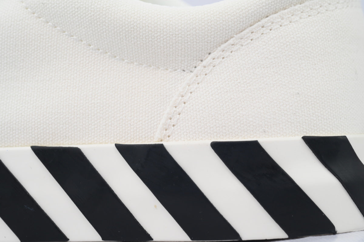 Off-White Vulc Low White Green Canvas Sneakers