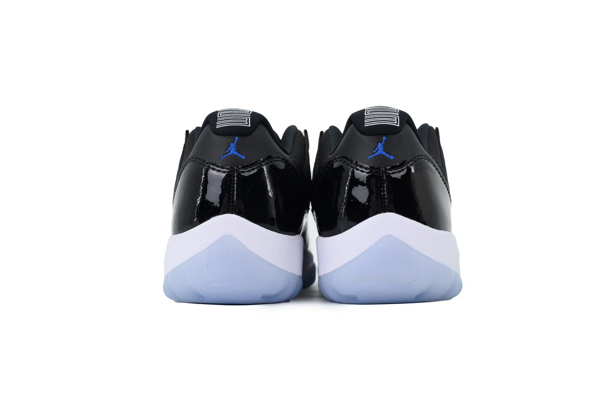 Air Jordan 11 Retro Low 'White Midnight Navy'