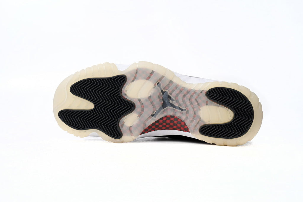 Air Jordan 11 Retro '25th Anniversary' Black Silver