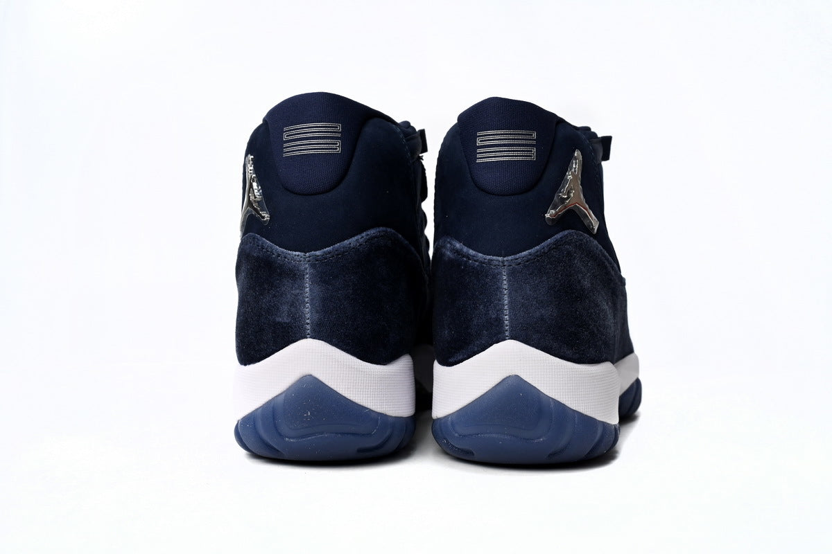 Air Jordan 11 Retro 'Midnight Blue'